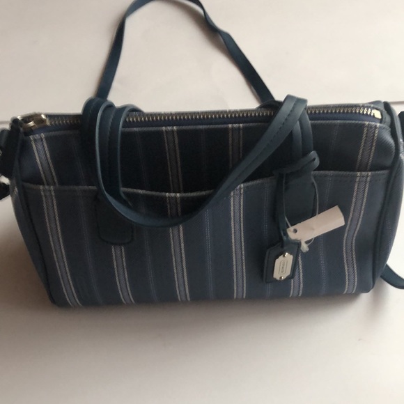 Coach Rare Handbag - Picture 2 of 15